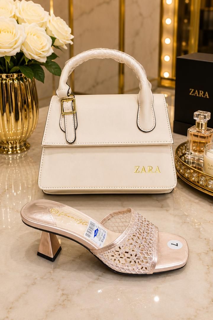 Sac à Main Zara Noir Chic et Sandales — vue 2