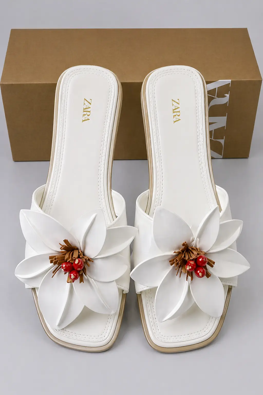 Mules Plates Zara à Fleur Sculpturale